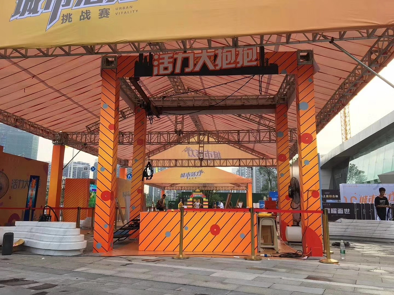 真人抓娃娃机景区娱乐暖场道具出租，出售（图ZMzI0Njc5NzUy） - 玩具 - 站酷设计师山东立震游乐原创素材 - 站酷ZCOOL