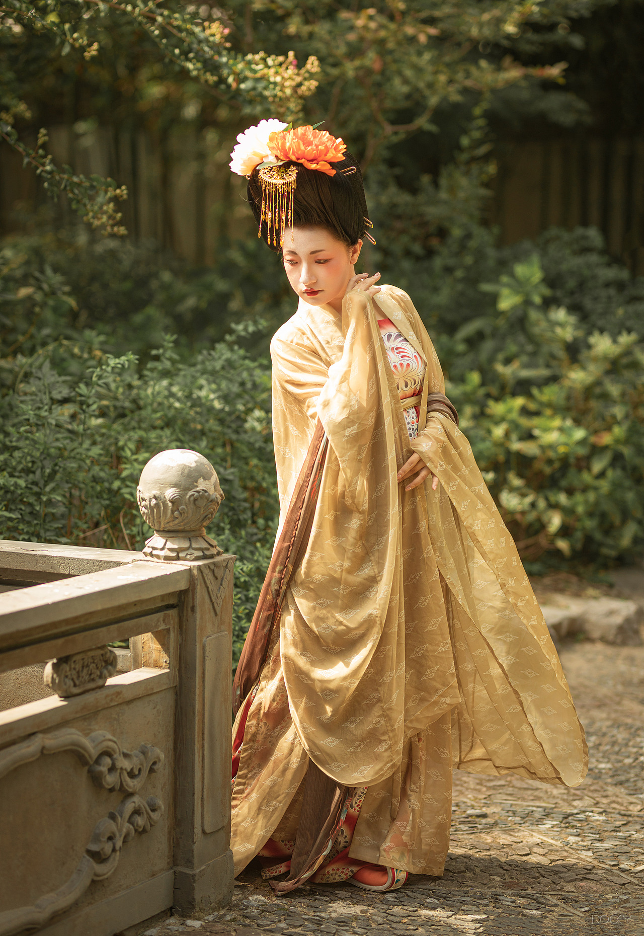 簪花仕女图_微胖凹凸曼-站酷zcool