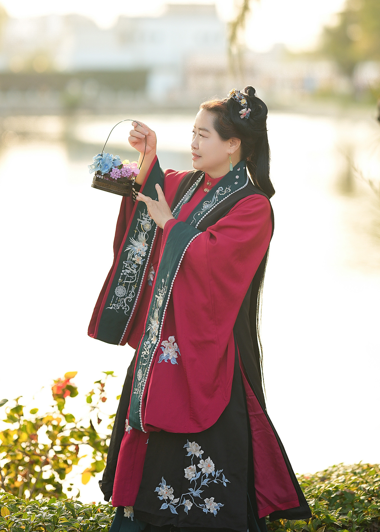 快带你妈妈来拍汉服吧