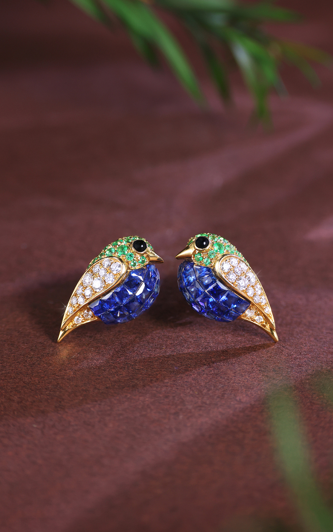 珠宝--蓝宝石萌鸟耳钉/蓝宝石爱心戒指展示视频（图ZMzA2ODM1NDc2） - 产品摄影 - 站酷设计师摄影师李坤原创素材 - 站酷ZCOOL