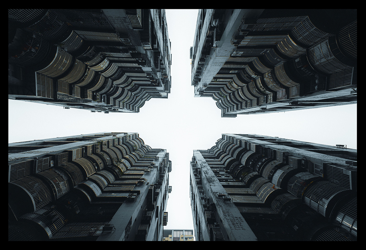 墨绿色的夜 GREEN NIGHT