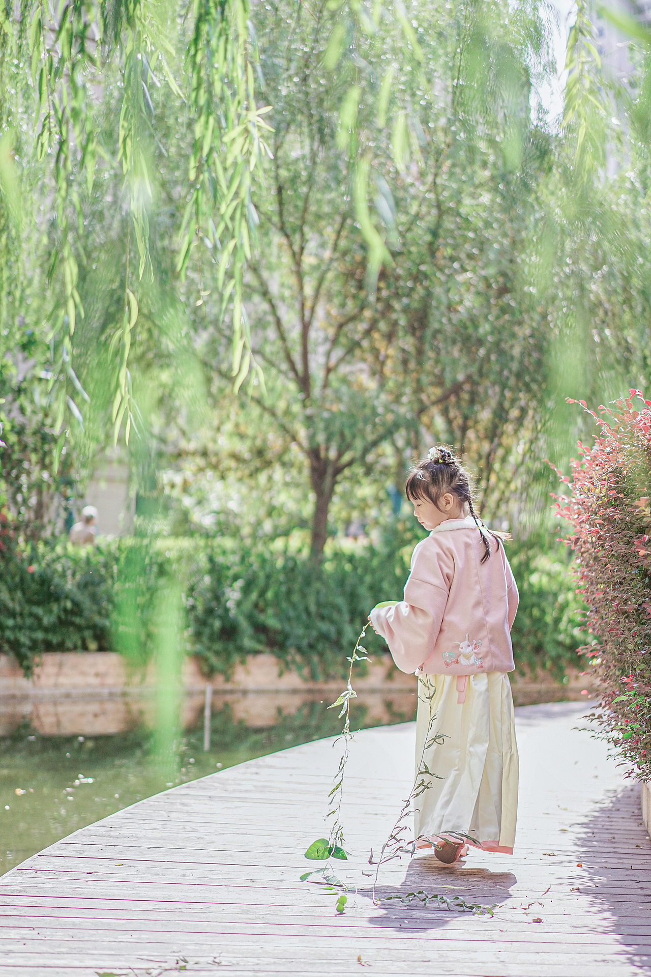 汉服小姐姐新鲜出炉