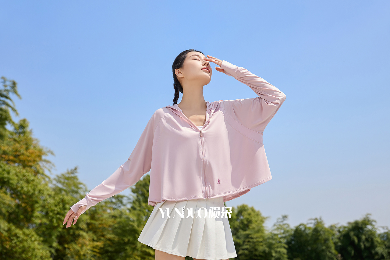 防嗮口罩 防晒冰袖 防晒衣 防晒帽 焦下风格防嗮（图ZMzU0NzkyMDcy） - 产品摄影 - 站酷设计师陨朵商拍刘大奇原创素材 - 站酷ZCOOL
