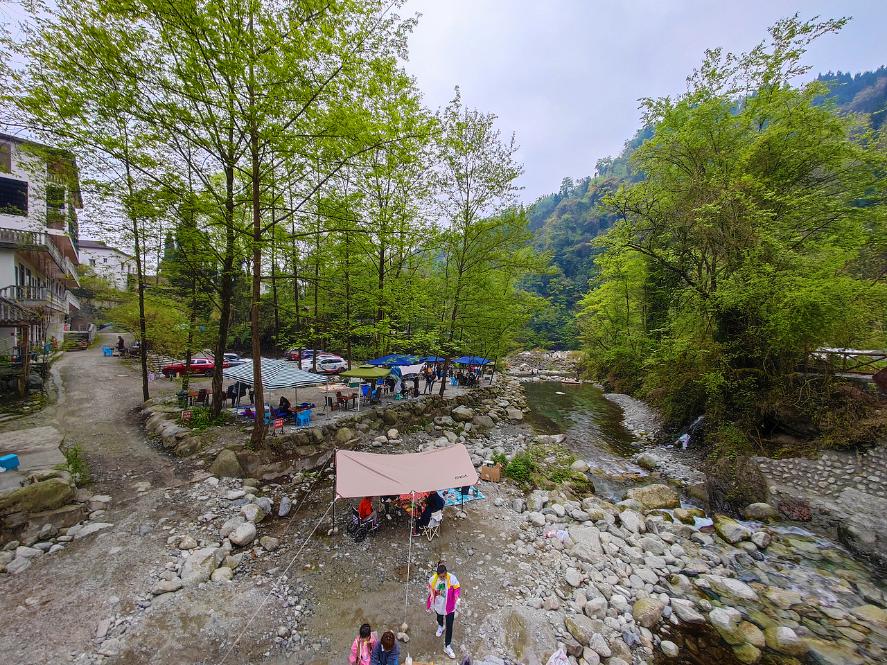 [游玩] 小鱼洞三号营地，夏天露营的天堂