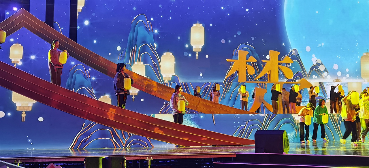第十二届中国长江三峡国际旅游节开幕式《唯见长江》