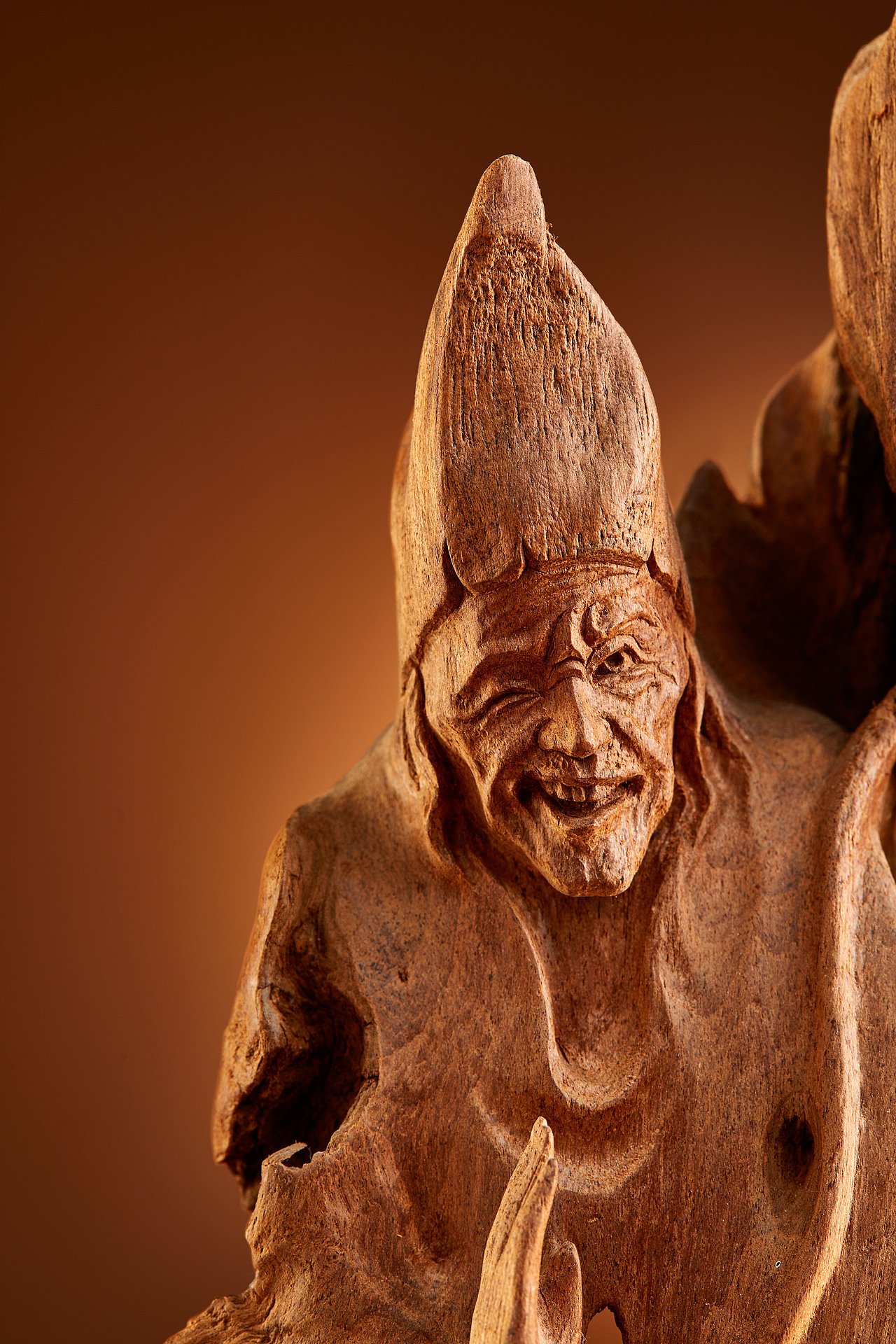 叶锡堂先生根雕艺术品（一）❌ 铁皮鼓（图ZMzUxNjU4MTU2） - 产品摄影 - 站酷设计师铁皮鼓文化原创素材 - 站酷ZCOOL