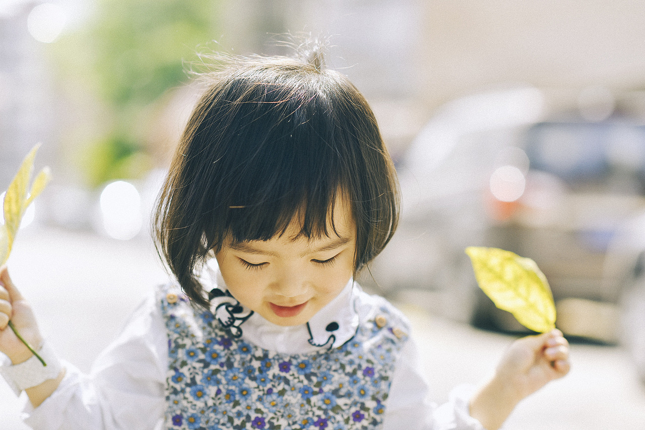 左手童年，右手春天（图ZMzY1Mjk3MjQw） - 人像摄影 - 站酷设计师刘豌豆豆豆小姐原创素材 - 站酷ZCOOL