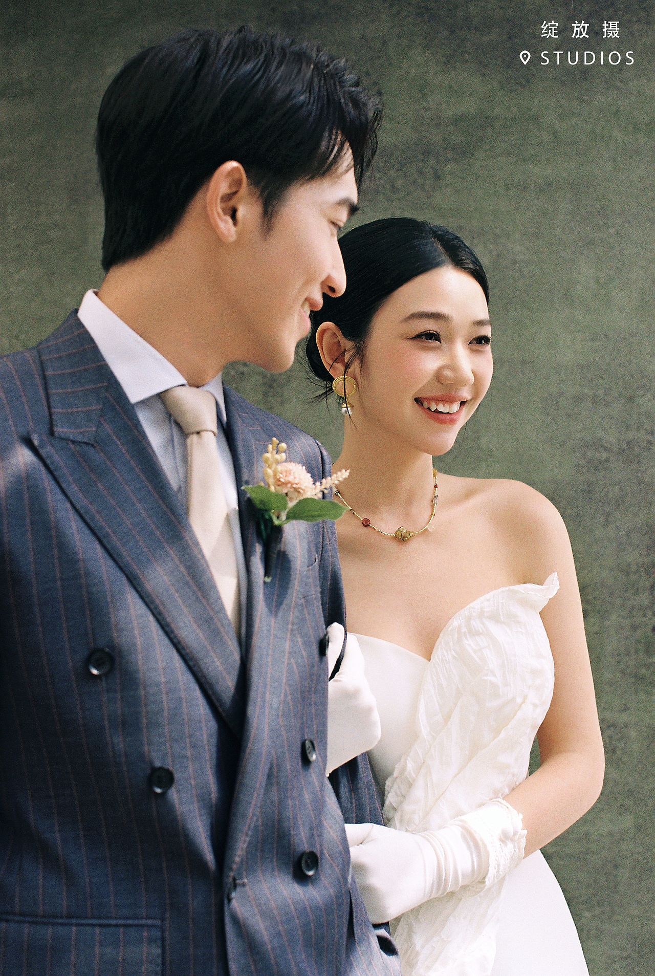是超文艺的复古油画风婚纱照啊~~~（图ZMzY4MDY1MTI4） - 婚礼摄影 - 站酷设计师绽放摄胶片摄影原创素材 - 站酷ZCOOL