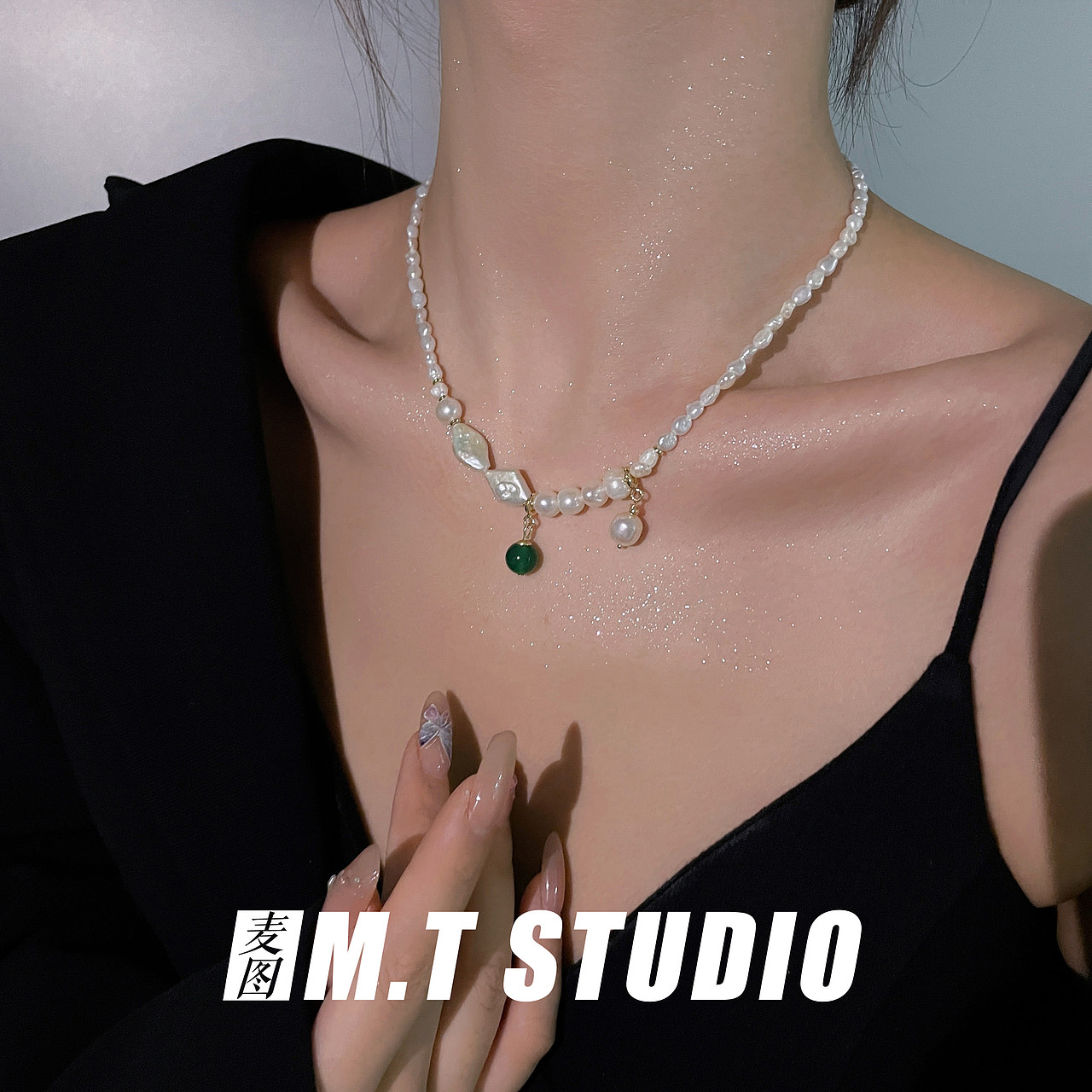 产品饰品拍摄 高级暗黑系项链无头风模特拍摄 复古项链