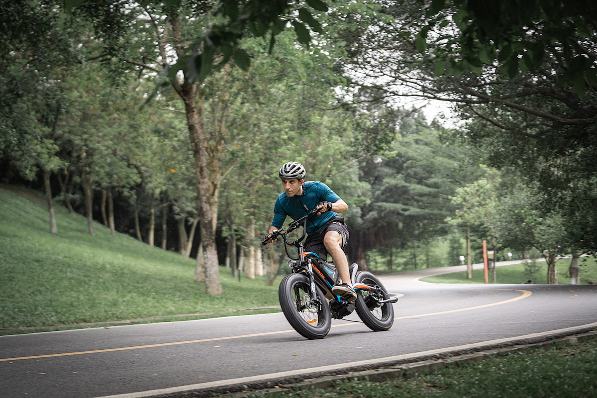 2023 AOSTIRMOTOR 电动自行车创意电商视频