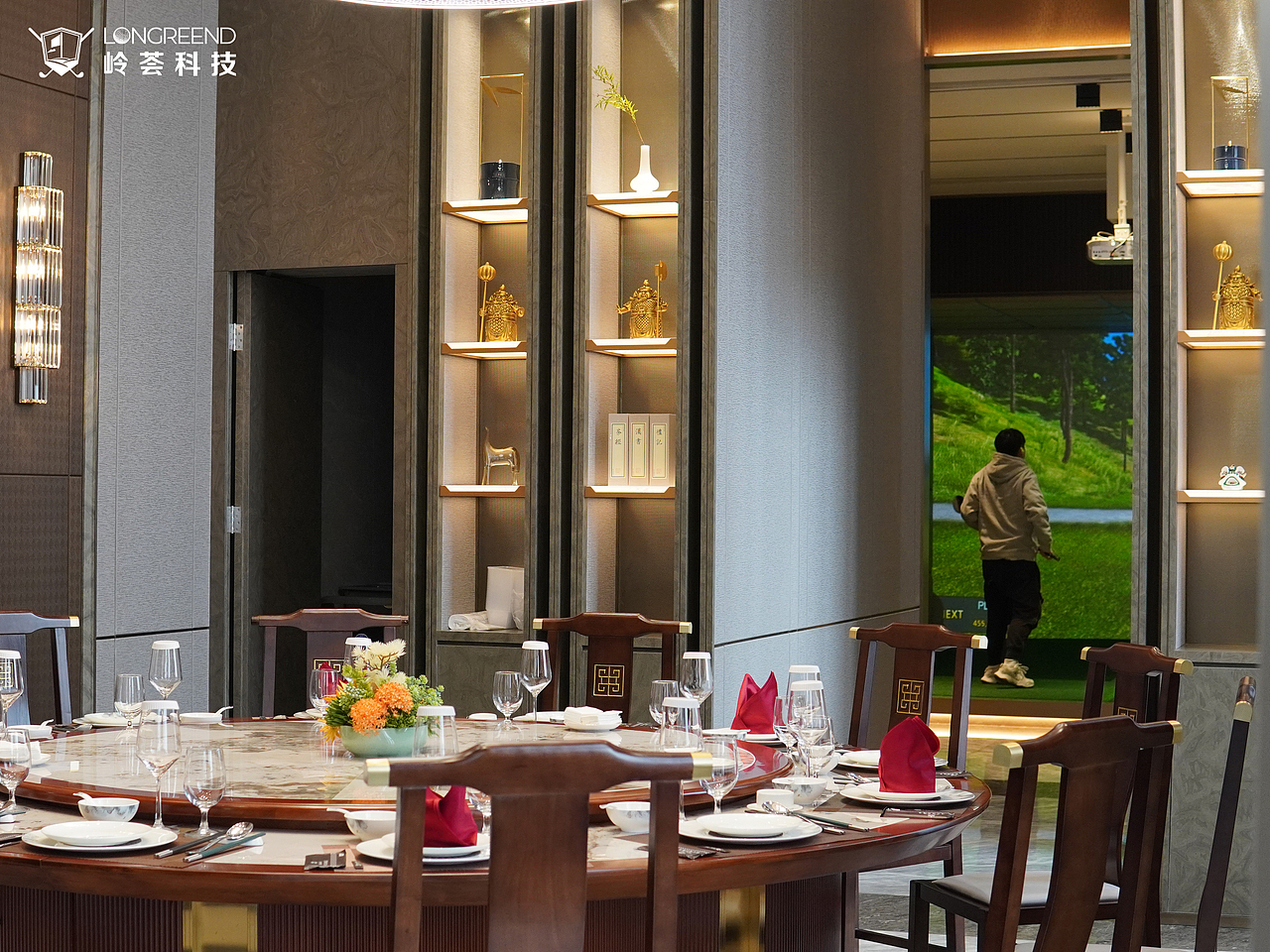 为酒店经营注入新活力——室内高尔夫模拟器和人工果岭