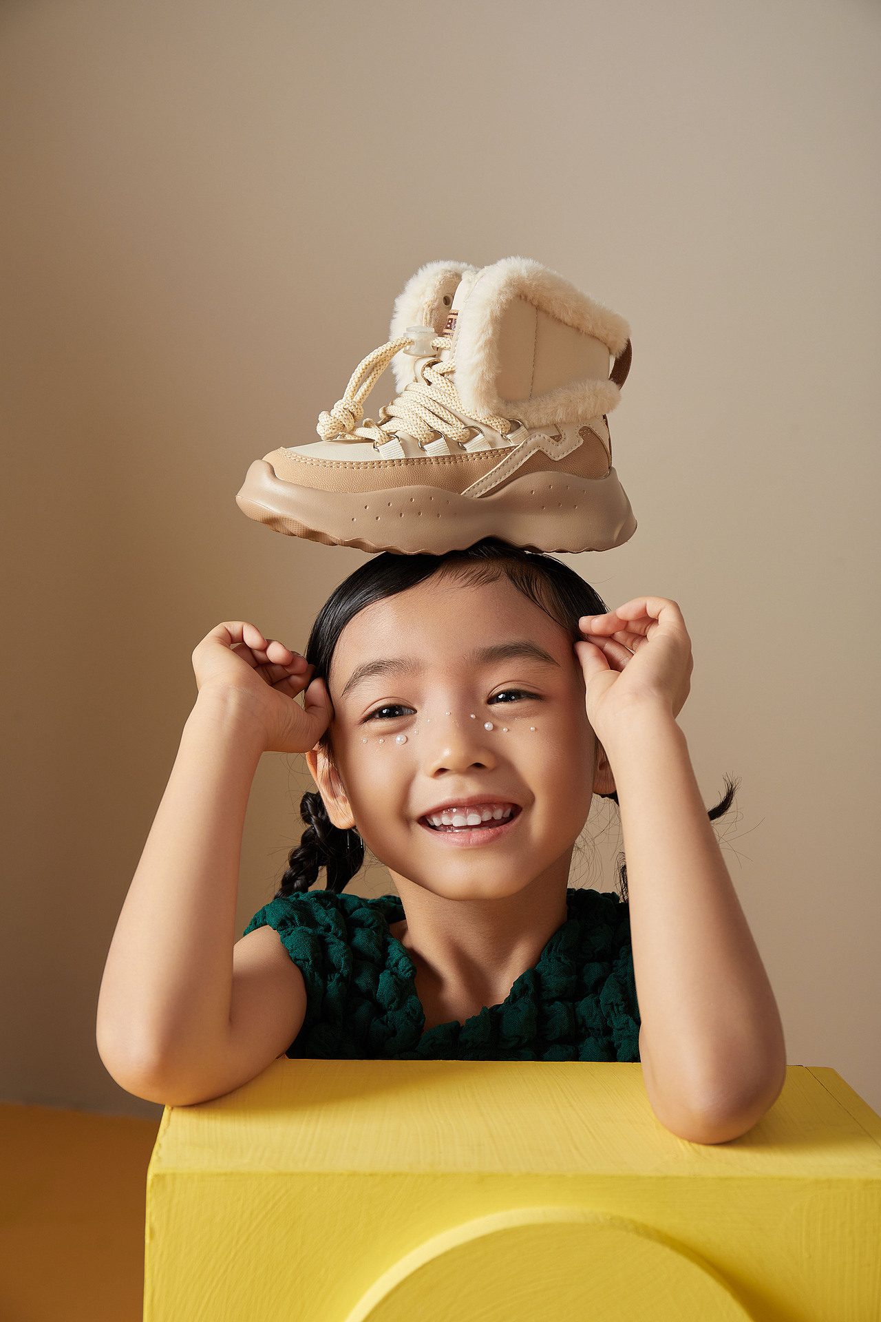 电商童鞋摄影 | XINGCHAO星潮 × 哈贝多