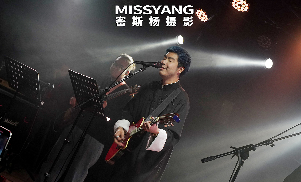 晓月老板巡演郑州站|演出活动拍摄|乐队×郑州密斯杨（图ZMzU5MTQxMjEy） - 人文/纪实摄影 - 站酷设计师密斯杨摄影原创素材 - 站酷ZCOOL