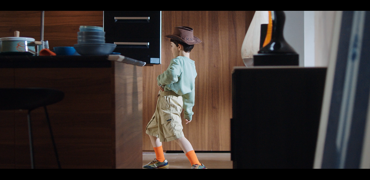 「贴贴贴～系咁贴」TORRAS·SNAPIEL手机膜（图ZMjk2MzgwNzA0） - 短片 - 站酷设计师广告搬运工原创素材 - 站酷ZCOOL