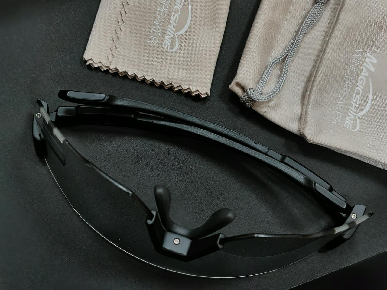 迈极炫破风者变色骑行眼镜WB003B变色款