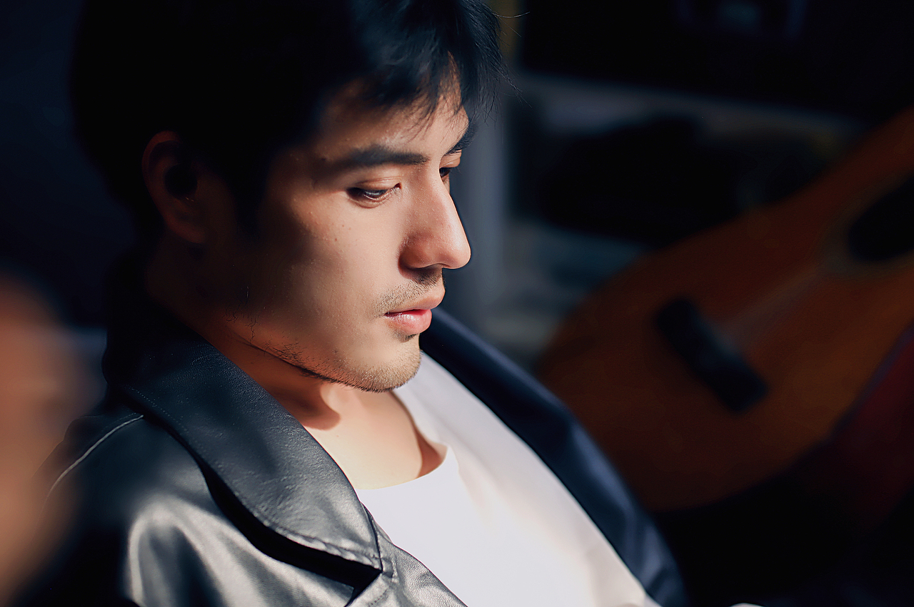 Photography | A Man's（图ZMzI2NDg3MTYw） - 人像摄影 - 站酷设计师吴易困原创素材 - 站酷ZCOOL