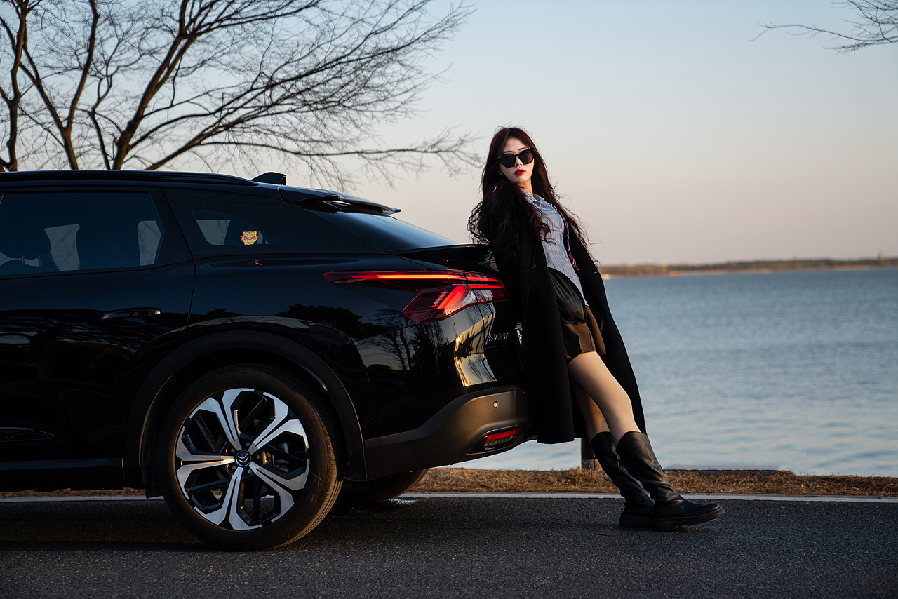 城市湖畔 • 法式浪漫 • 邂逅凡尔赛C5X