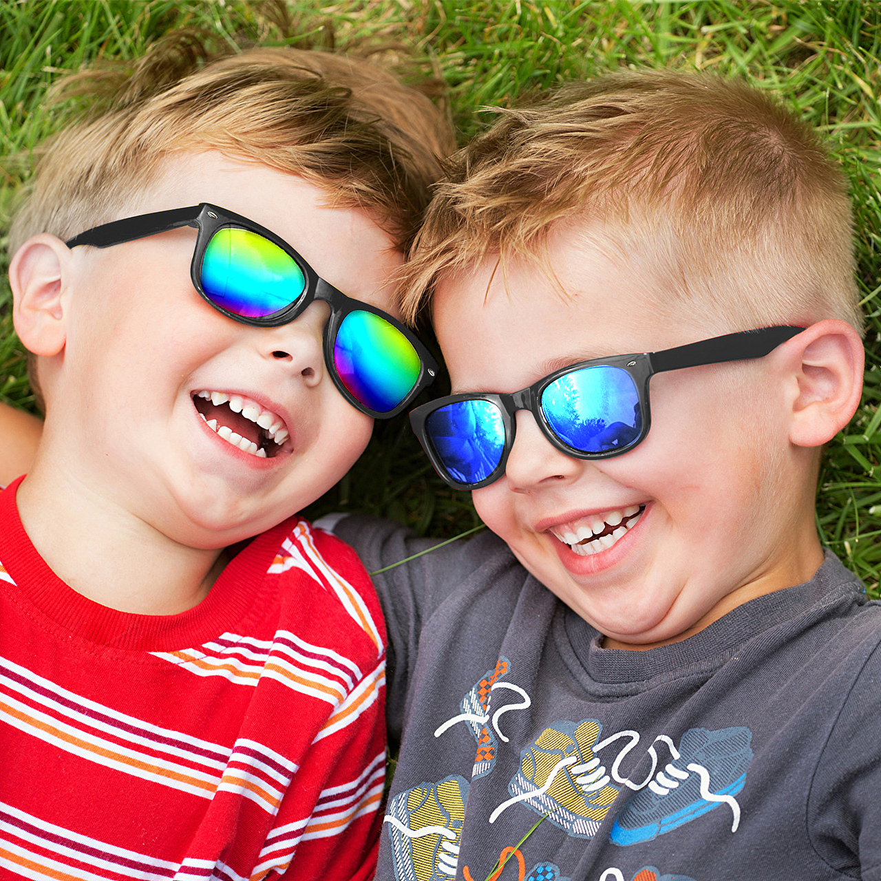 儿童墨镜（图ZMzIxODgxMDMy） - 生活用品 - 站酷设计师穆乔安原创素材 - 站酷ZCOOL