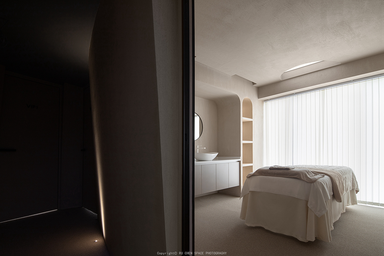 【如辰】Reborn科技护肤中心