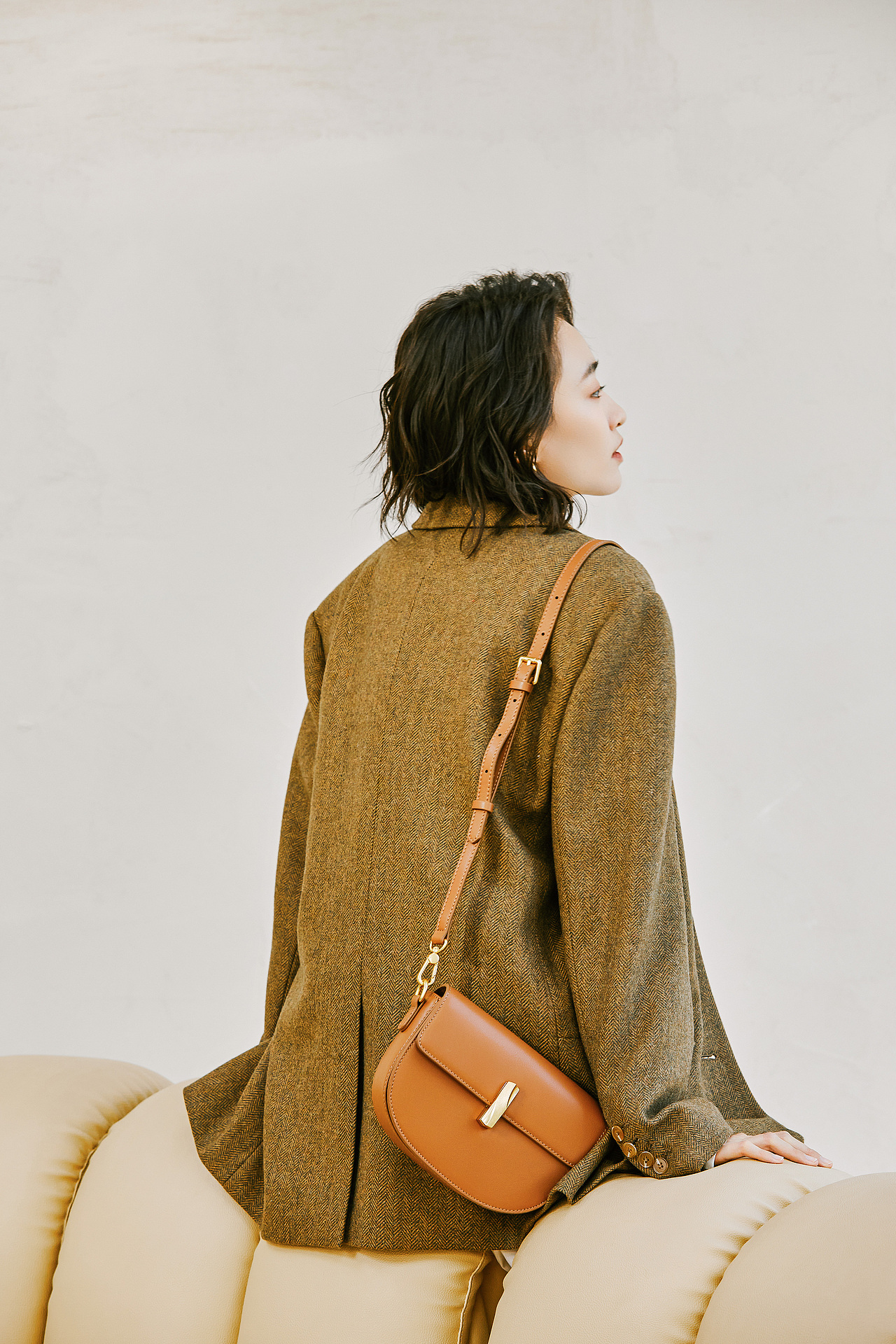 女包时尚拍摄 | 法系轻复古