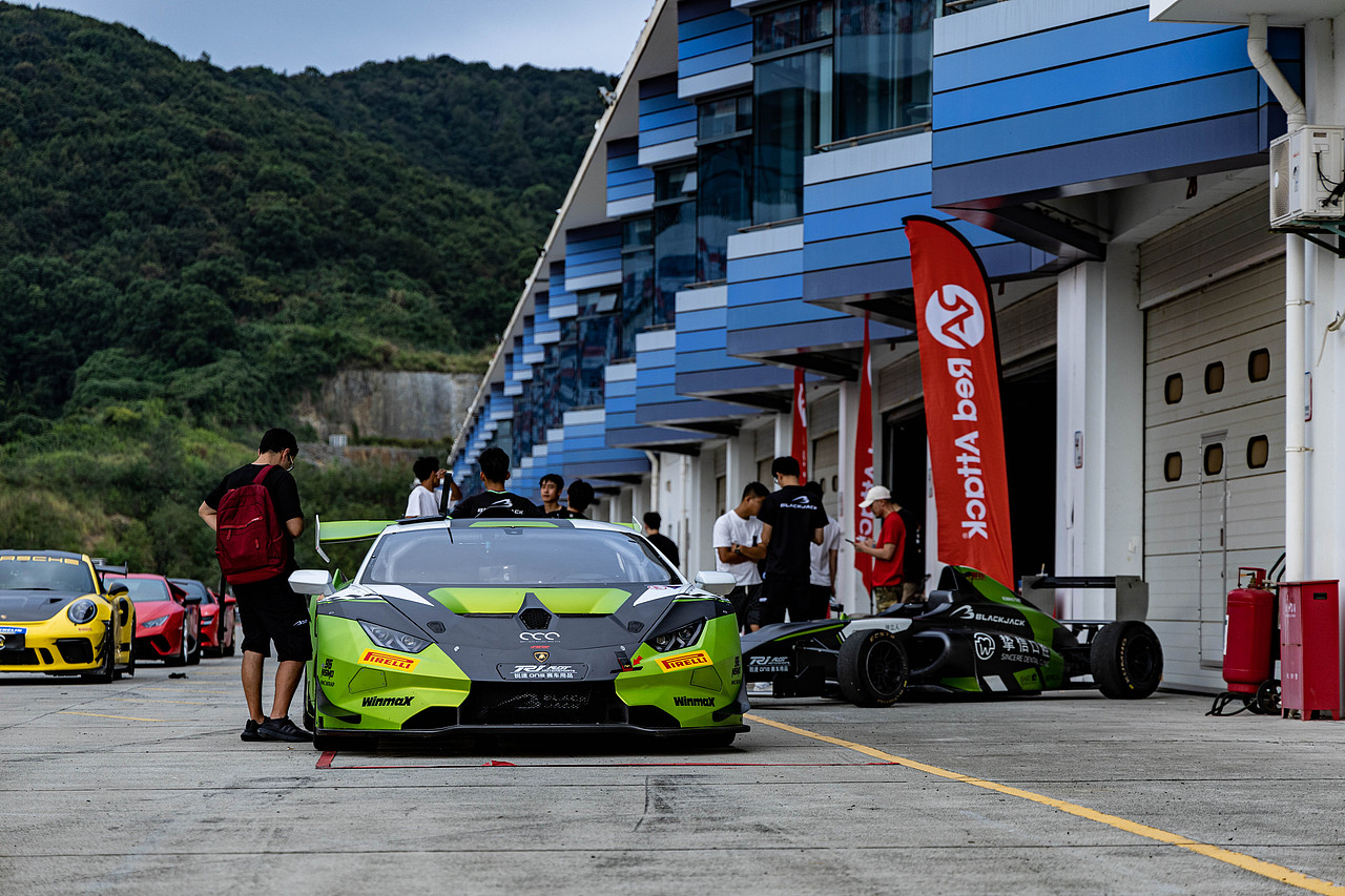 宁波赛车场-车队