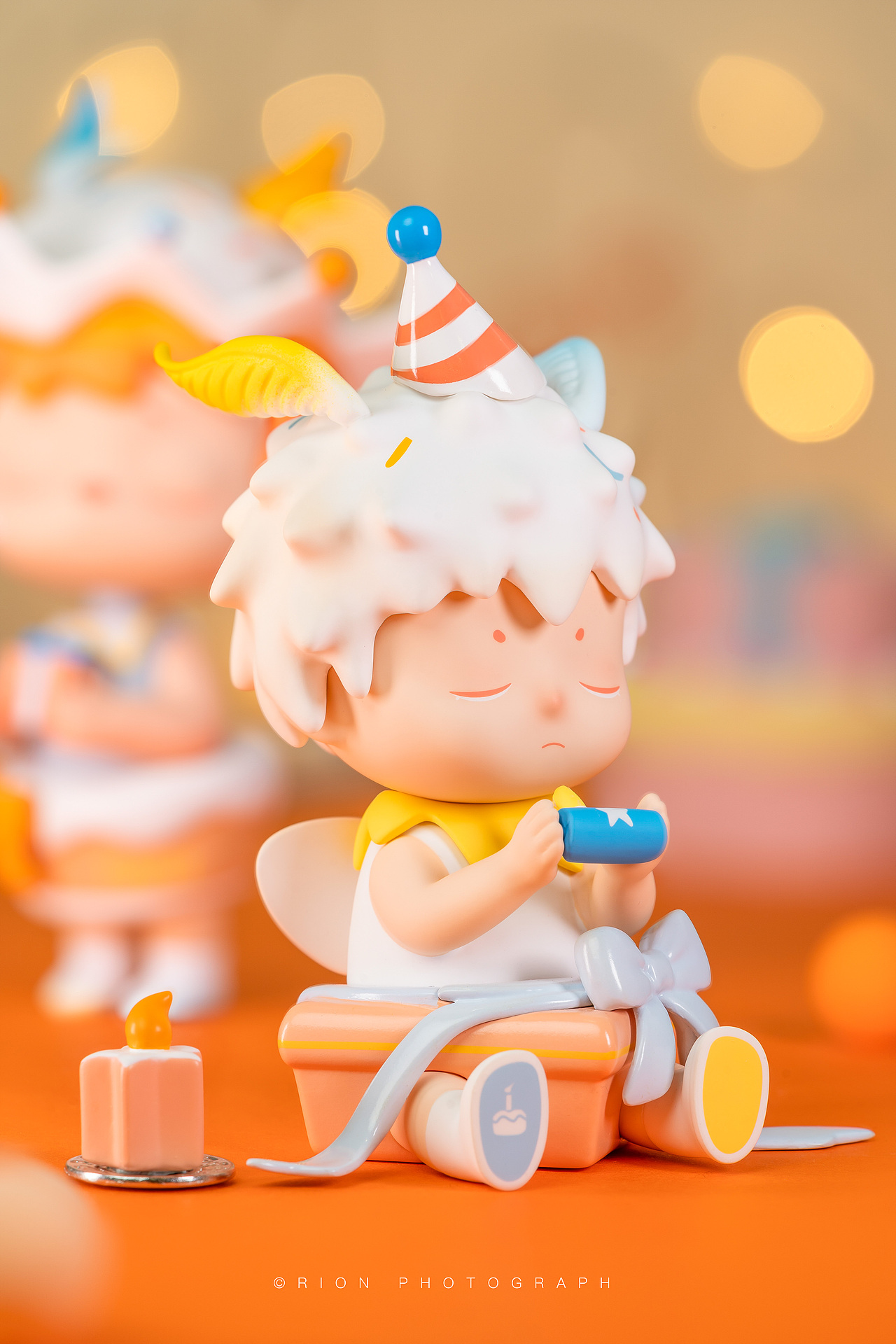 潮玩拍摄丨【生日蛋糕MIMI&HUHU】（图ZMzA3NzE3NDQ0） - 产品摄影 - 站酷设计师摄影师瑞恩Rion原创素材 - 站酷ZCOOL