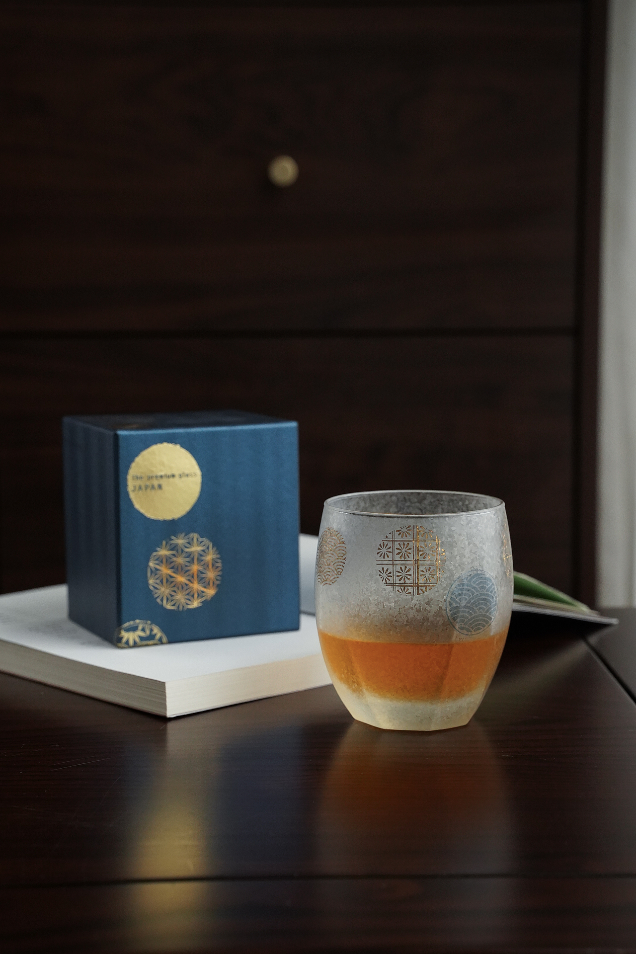 磨砂玻璃杯雪花纹杯子（图ZMzUwNzYxMzQ4） - 产品摄影 - 站酷设计师晚汐Tide原创素材 - 站酷ZCOOL