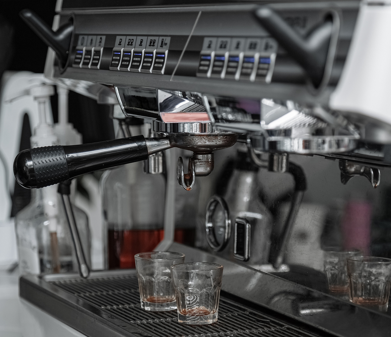 2017年-城市里的饮品（图ZMzA1NTc3MDMy） - 其他摄影 - 站酷设计师ChuanShengcn原创素材 - 站酷ZCOOL