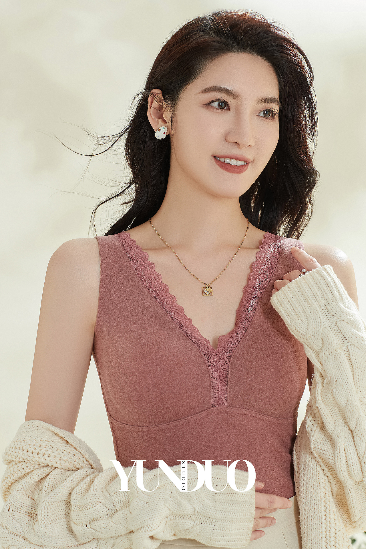 通勤款打底衫拍摄