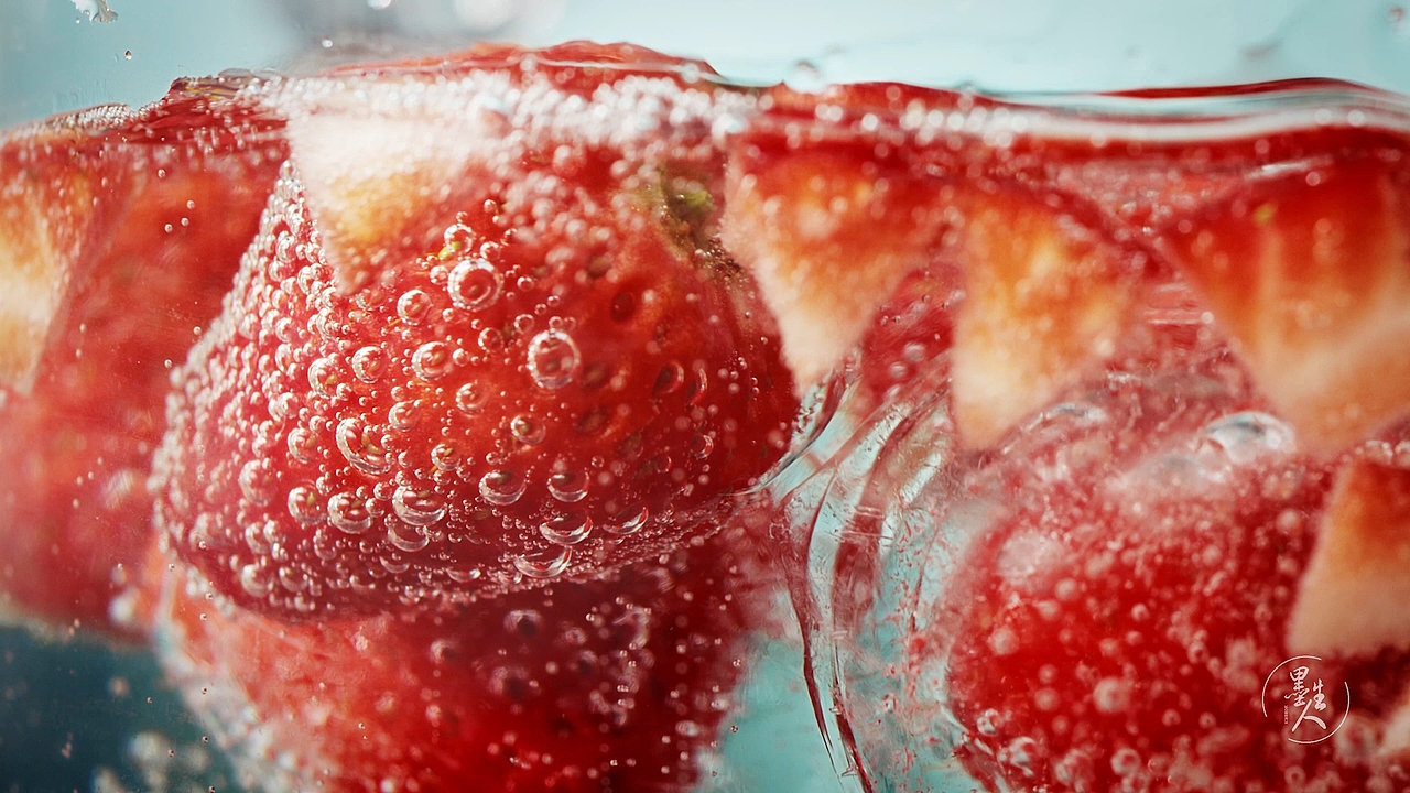 《春之味》草莓慕斯的甜蜜故事