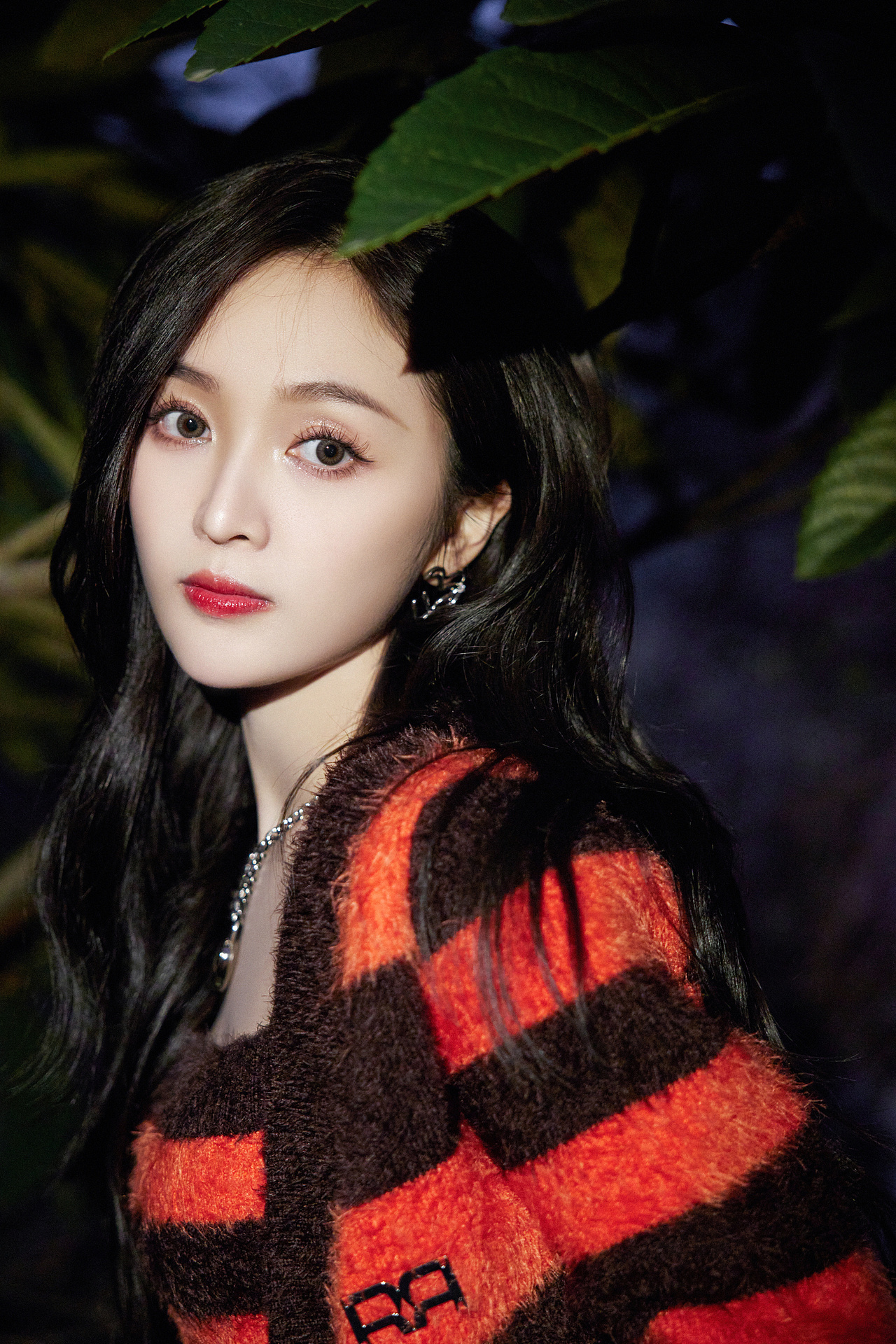 时尚穿搭《吴宣仪》一期