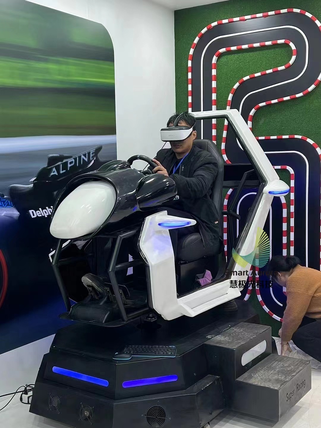 VR赛车 暖场活动装置 室内商场游乐 沉浸式VR赛车驾驶（图ZMzU2NDc5ODQ4） - 其他工业/产品 - 站酷设计师极栩智能科技原创素材 - 站酷ZCOOL