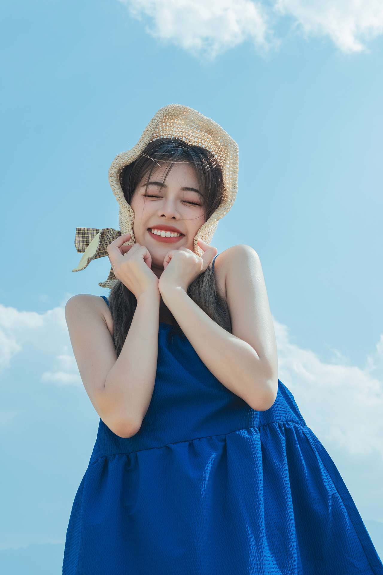 苍山下的风吹麦浪