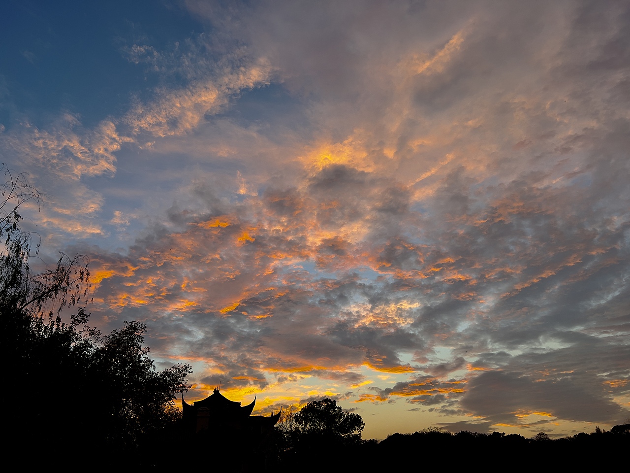 近期的几个小创作