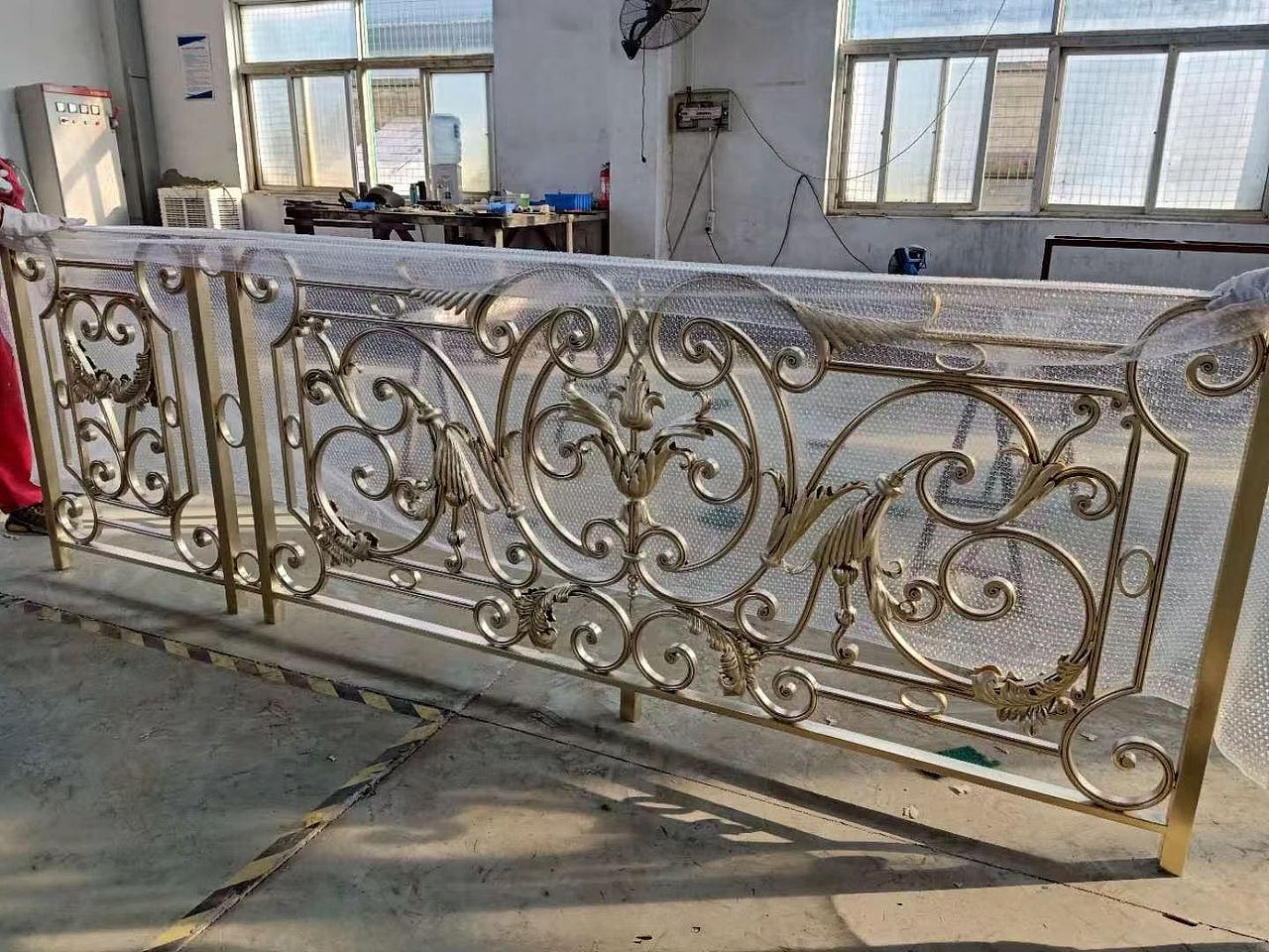 豪华别墅纯铜手工锻造楼梯栏杆扶手