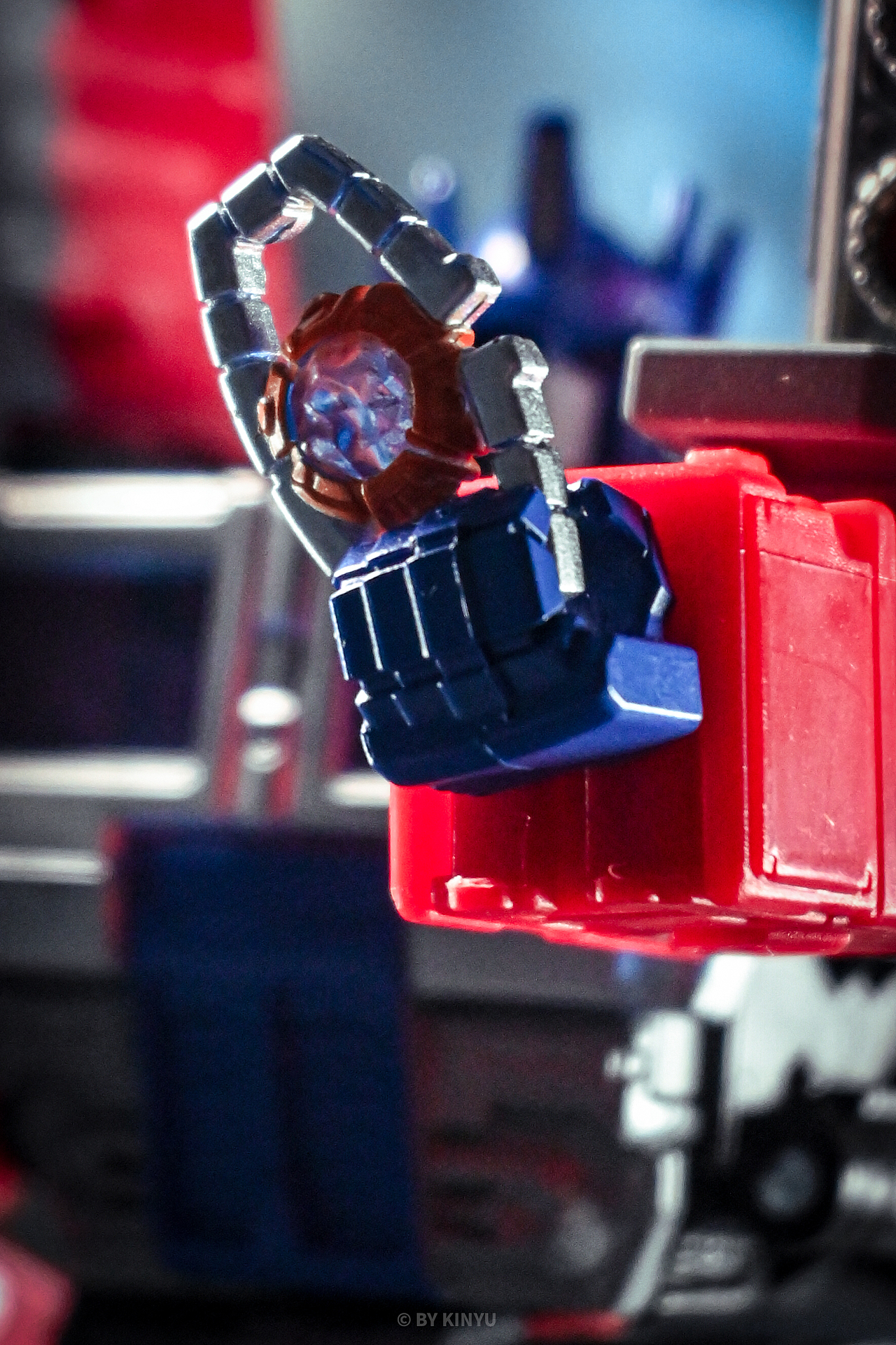 变形金刚 传世系列 镭射擎天柱