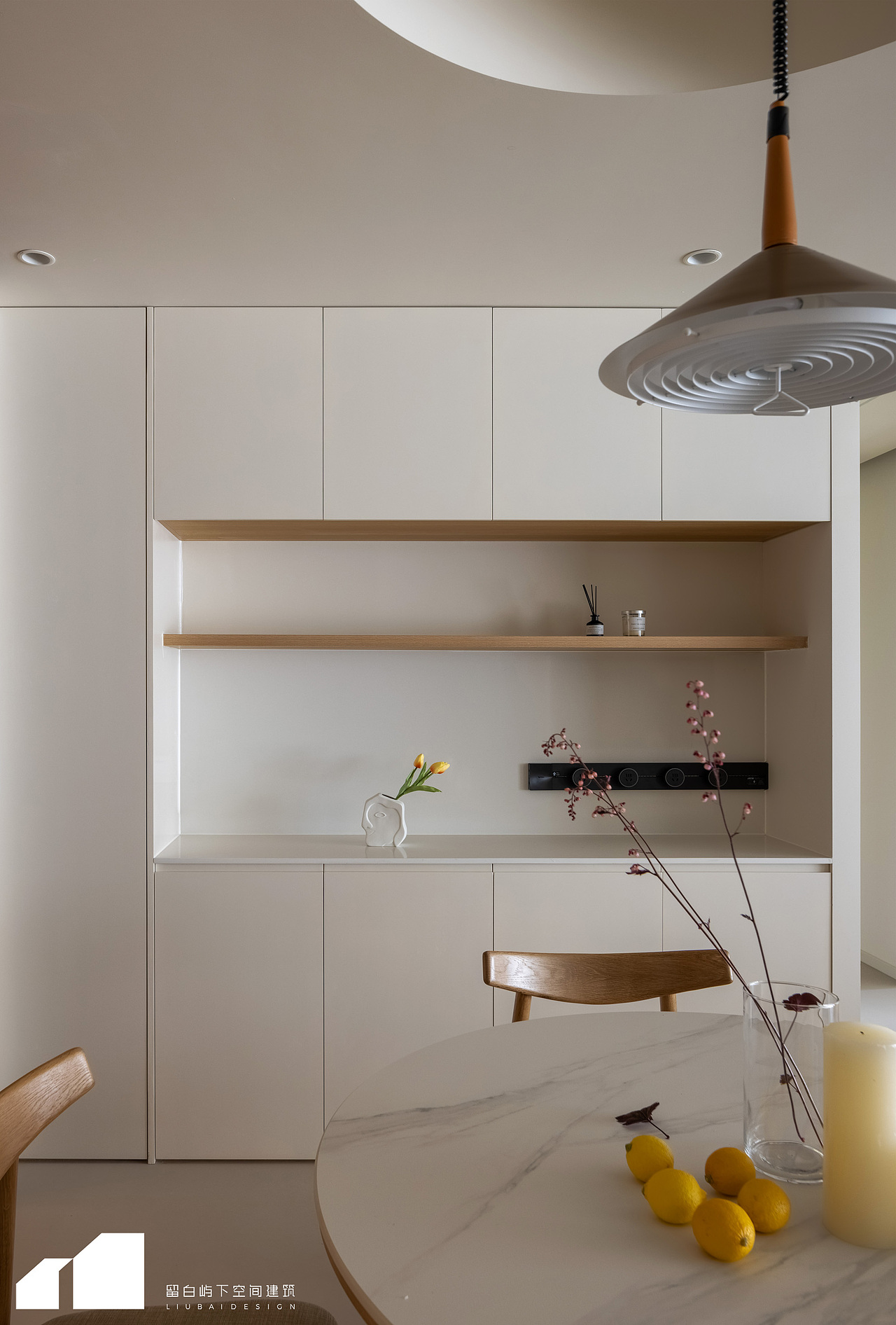 留白·私宅 ｜聆雨｜温润自然现代原木风（图ZMzQxMTk4OTcy） - 家装设计 - 站酷设计师留白屿下空间建筑原创素材 - 站酷ZCOOL