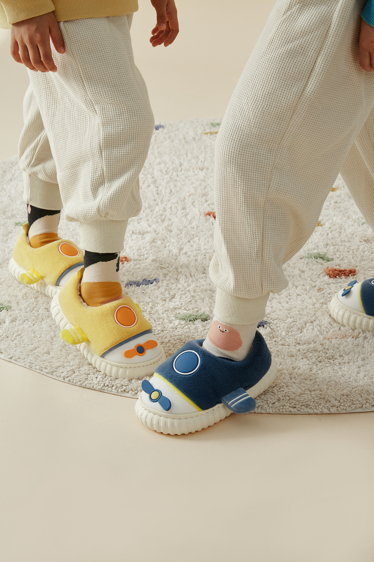 儿童模特童鞋家居鞋产品人像摄影