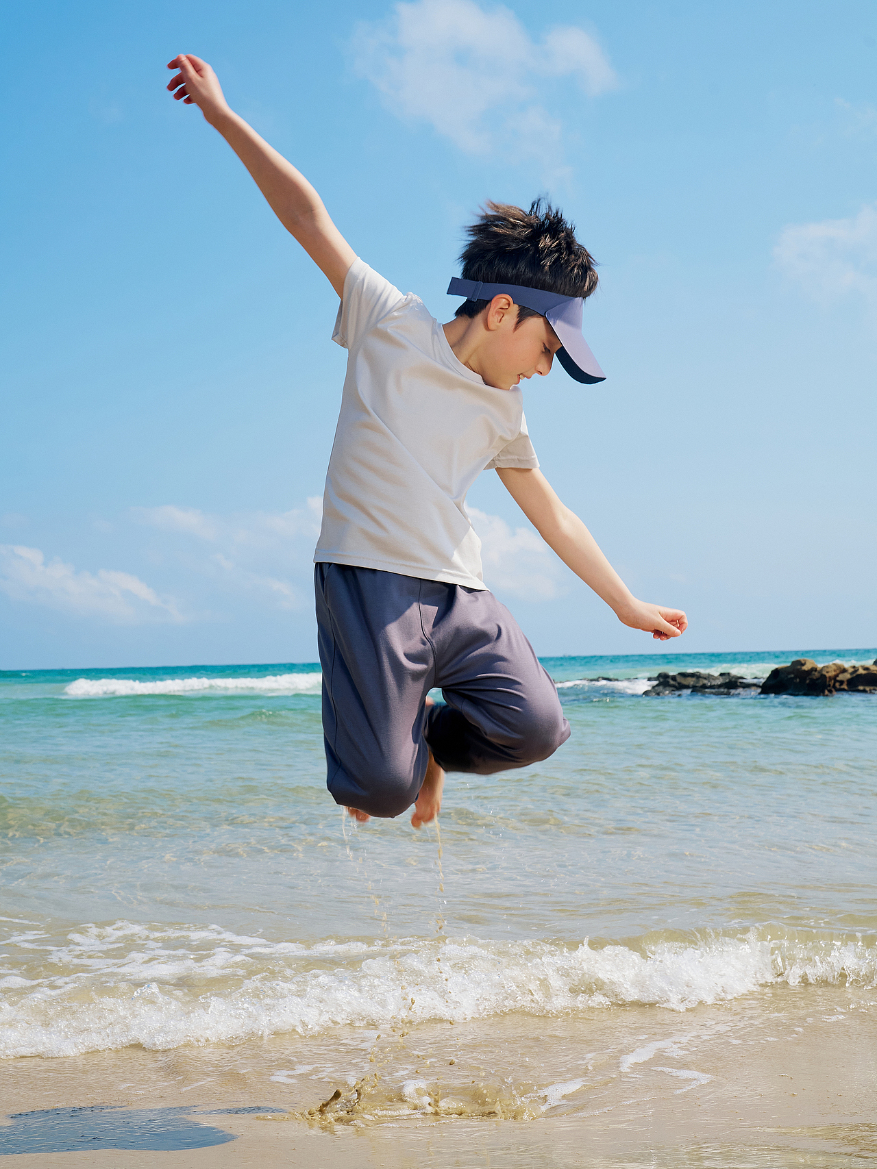 holakids x miiow 2023 S/S（图ZMzM3MDk1NzU2） - 人像摄影 - 站酷设计师holakids原创素材 - 站酷ZCOOL