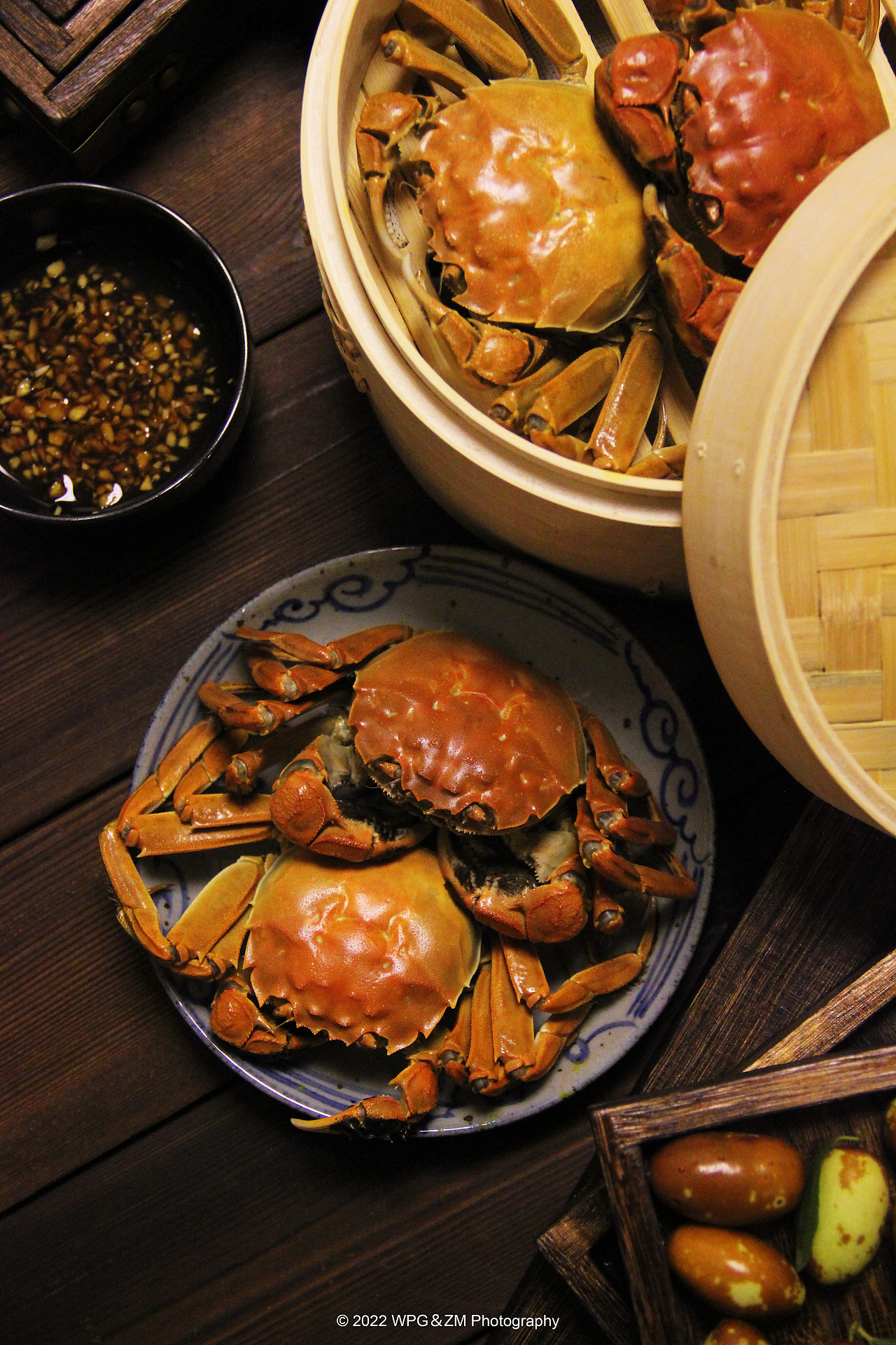 《 初秋蟹黄生半壳 》