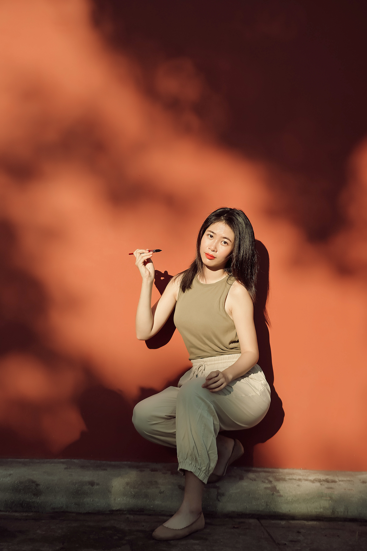 夕阳红墙与诗人（图ZMzQ1OTQ4NTA4） - 人像摄影 - 站酷设计师KK想要和这个世界原创素材 - 站酷ZCOOL