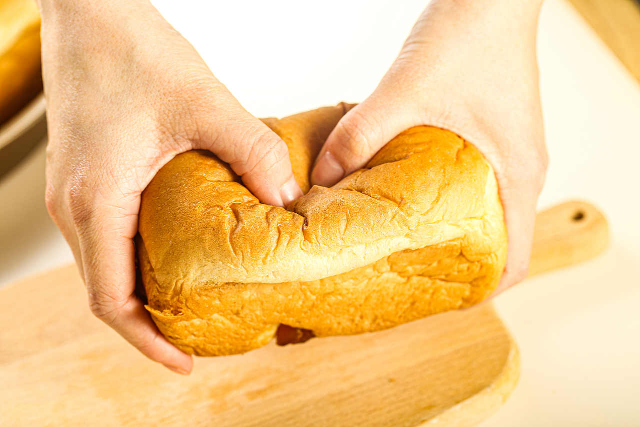 美食摄影/面包烘焙/餐饮食品/三次发酵面包拍摄（图ZMzM3MDM5Njcy） - 产品摄影 - 站酷设计师周大富80原创素材 - 站酷ZCOOL