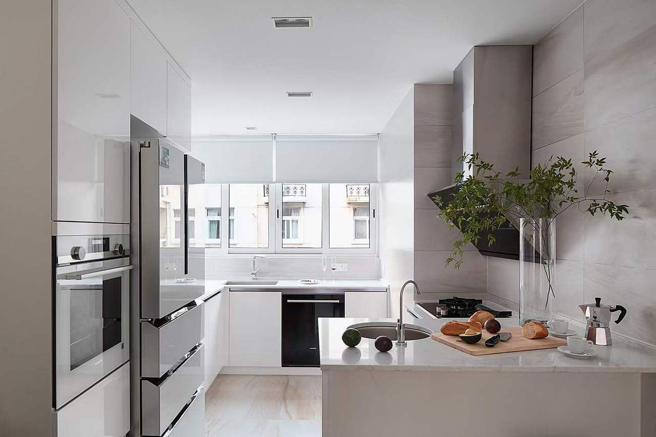 现代简约实用性高注重线条和设计感