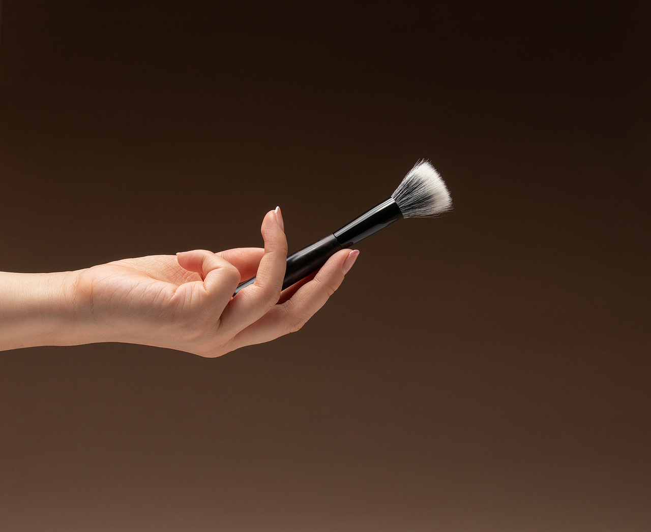 化妆刷（图ZMzEzODA0Njgw） - 产品摄影 - 站酷设计师姚曳86原创素材 - 站酷ZCOOL