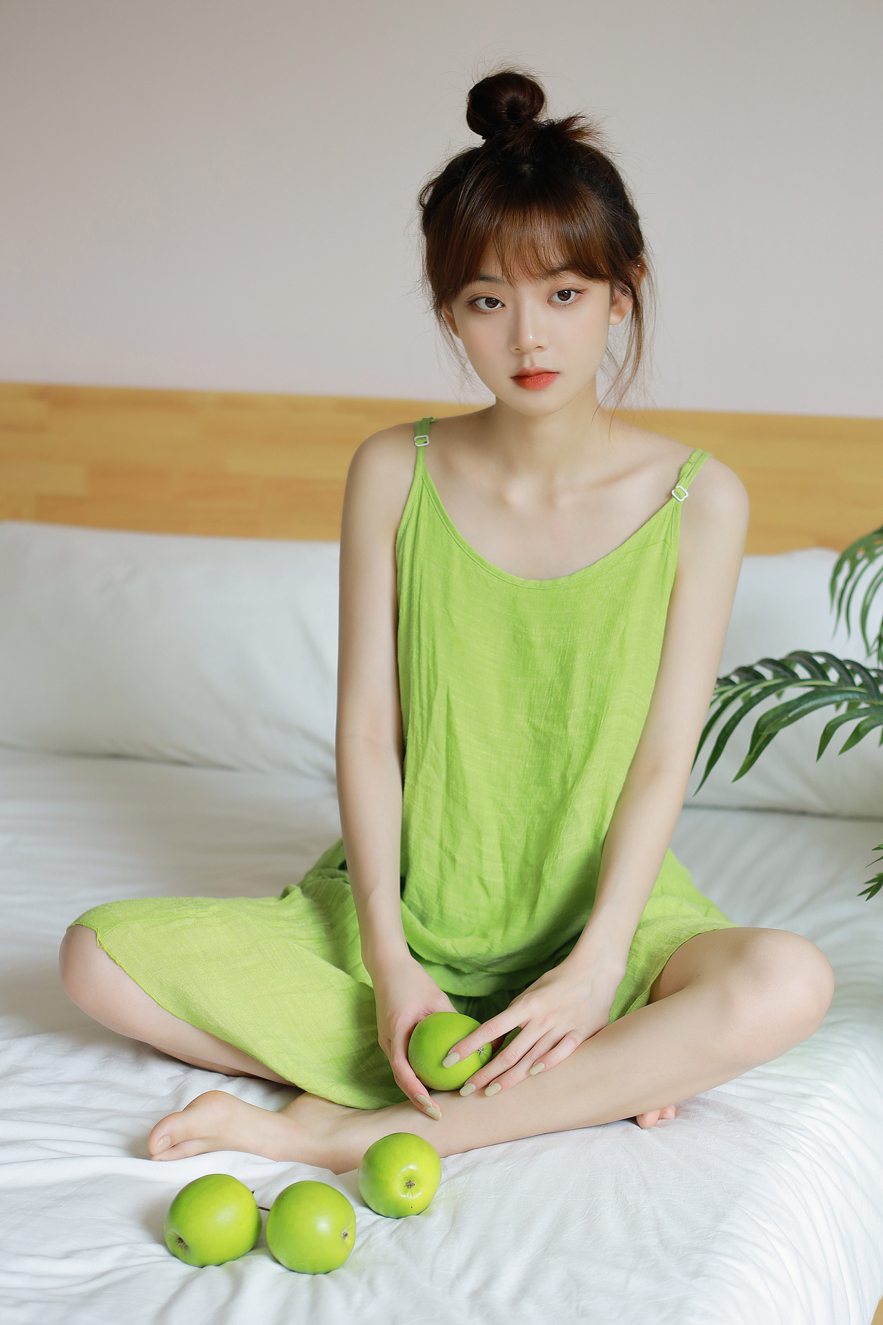 青苹果之恋（图ZMzAyMTk1MTky） - 人像摄影 - 站酷设计师栩Film原创素材 - 站酷ZCOOL