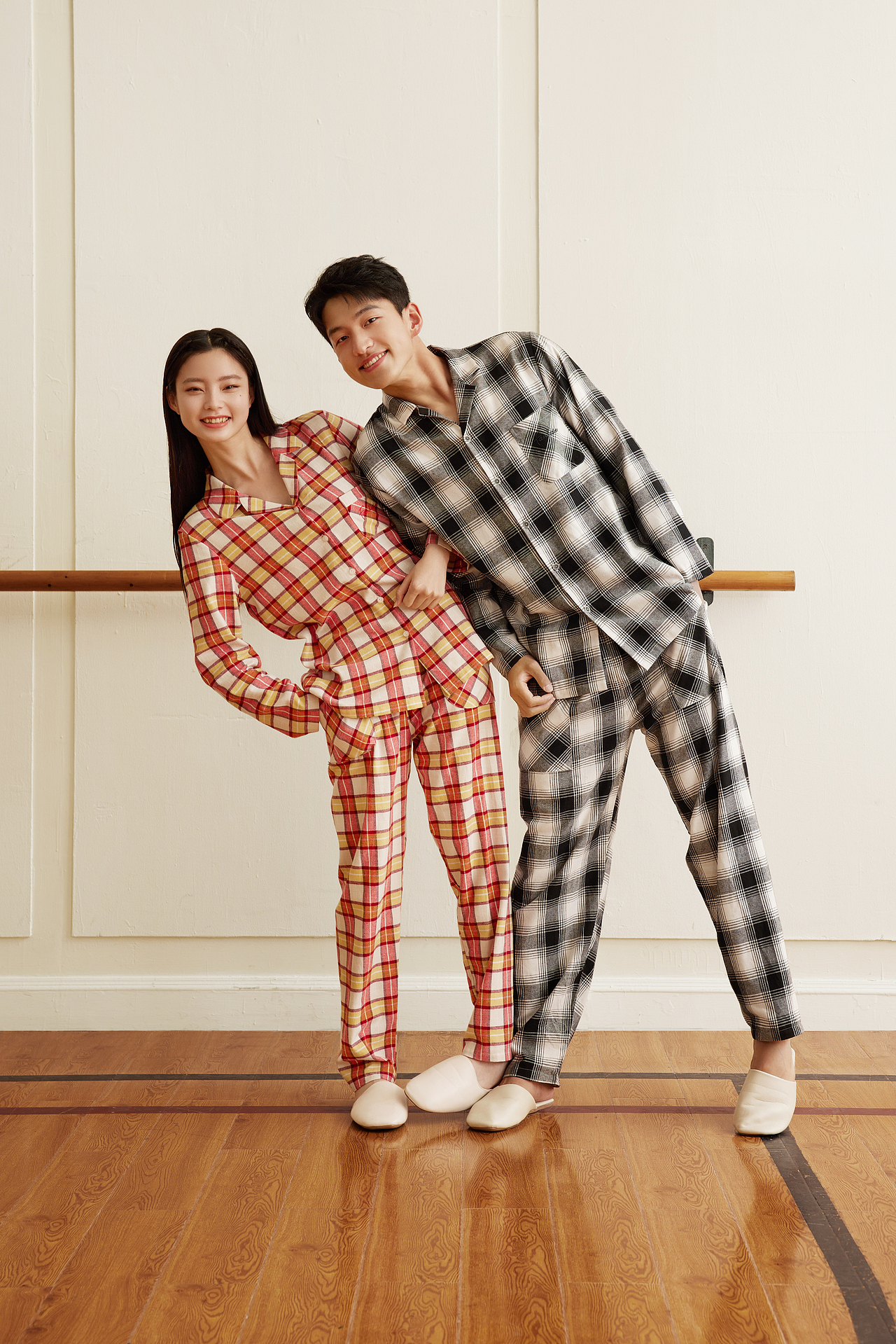 芬狄诗学院家居服拍摄 | F8策划拍摄