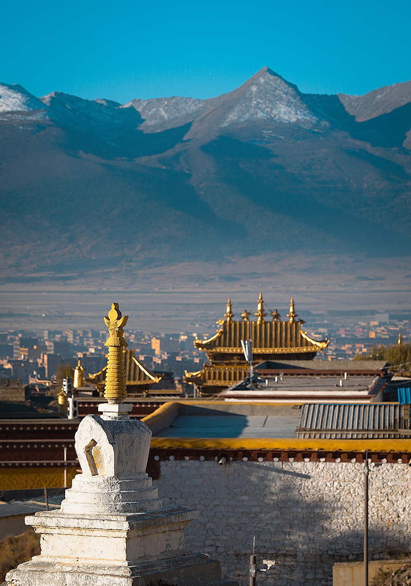 川西之旅，天高地迥（图ZMzUzNzIwMjQ4） - 风光摄影 - 站酷设计师欧德闫原创素材 - 站酷ZCOOL