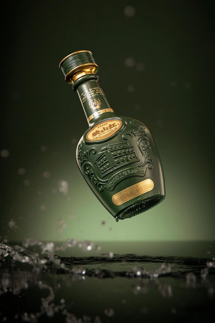 产品摄影-白酒拍摄-映山红-复古绿（图ZMzQxODMwMDI0） - 产品摄影 - 站酷设计师叁羽映画原创素材 - 站酷ZCOOL