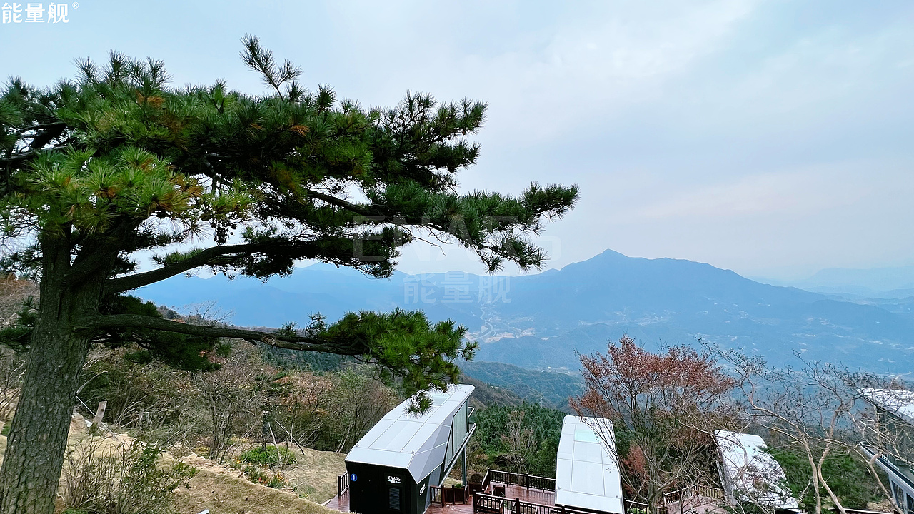 年轻人买房不如买野奢可移动太空舱不想住了还能开民宿
