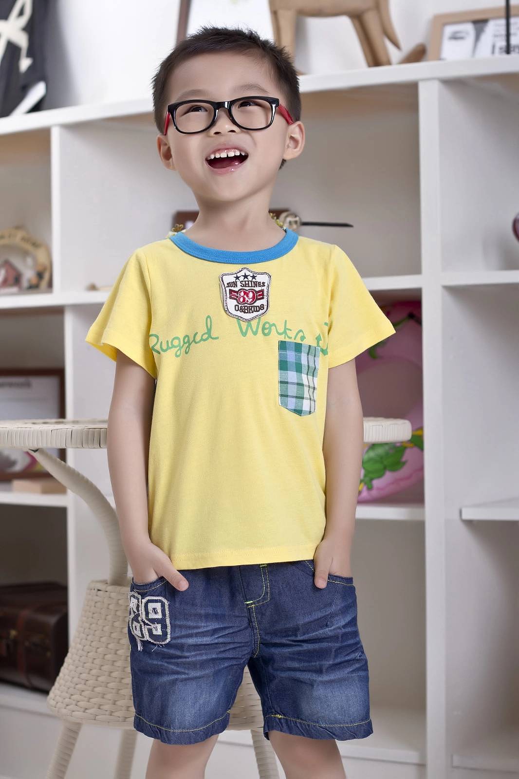 童装产品摄影（图ZMzAzMTczMTEy） - 产品摄影 - 站酷设计师DBar设计吧原创素材 - 站酷ZCOOL